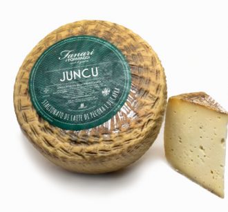 Juncu formaggio latteria mangini 2