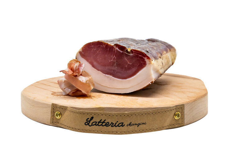 Filetto Lardellato Salume Pugliese 1 Salume Filetto Lardellato Latteria Mangini