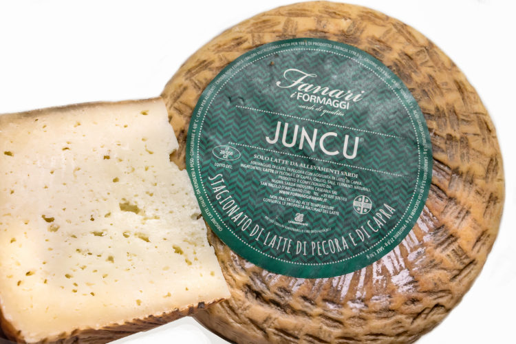 Formaggio Juncu 3 formaggio-juncu-3